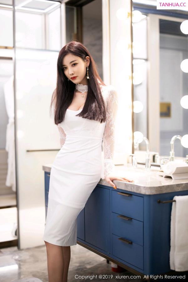 杨晨晨 sugar小甜心CC [XIUREN]高清写真图 2019.12.26 杨晨晨sugar第1张图片